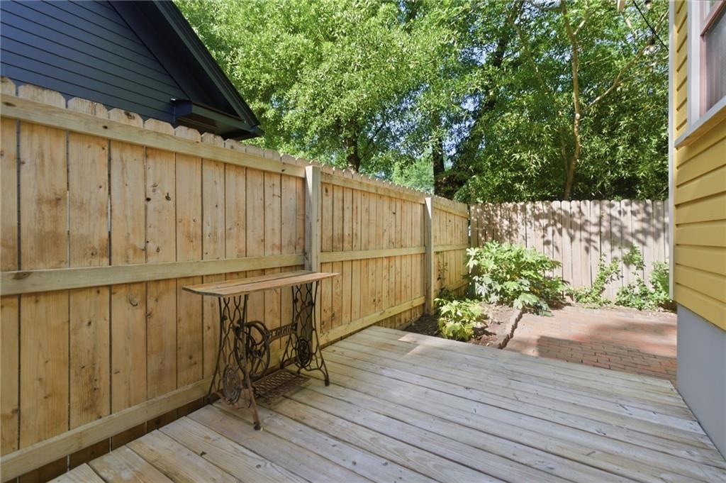 169 Powell Street SE