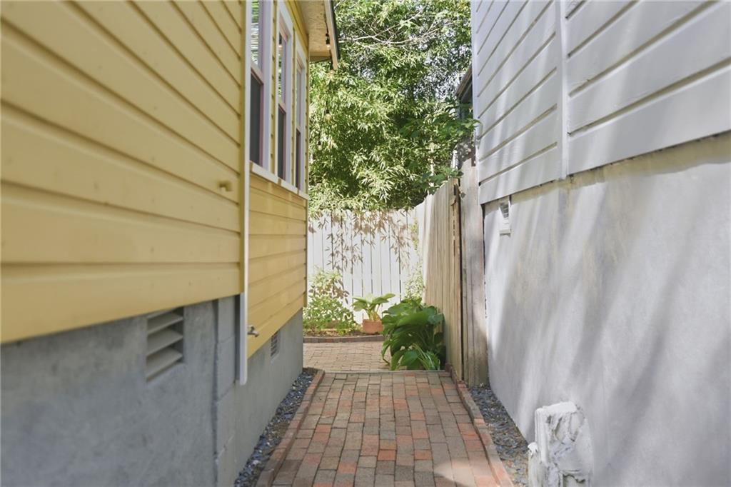 169 Powell Street SE