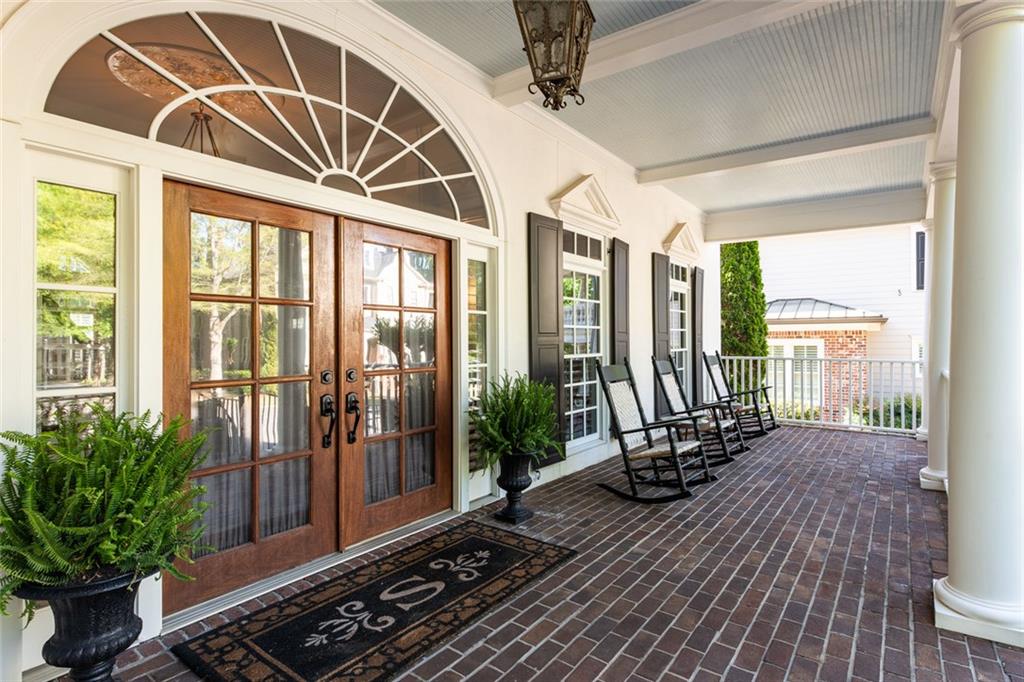 8108 Lawnview