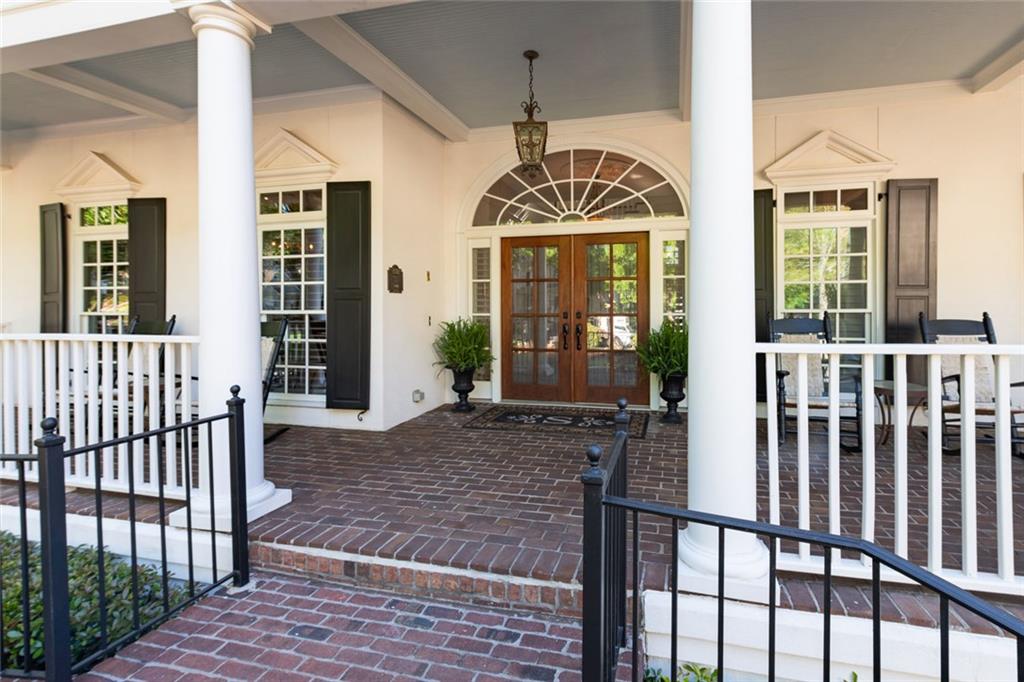 8108 Lawnview