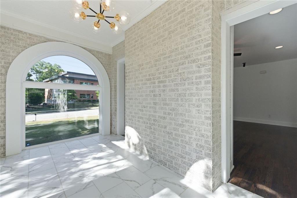 1589 Westhaven Drive SW