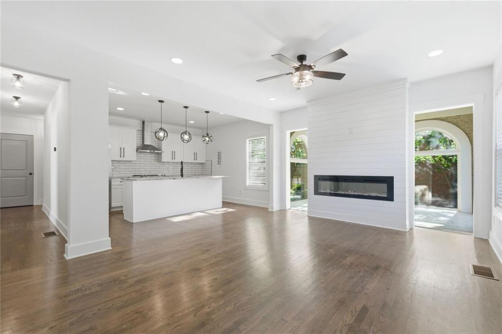 1589 Westhaven Drive SW