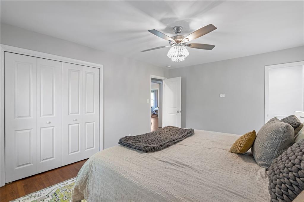 2632 Hawthorne Place NE