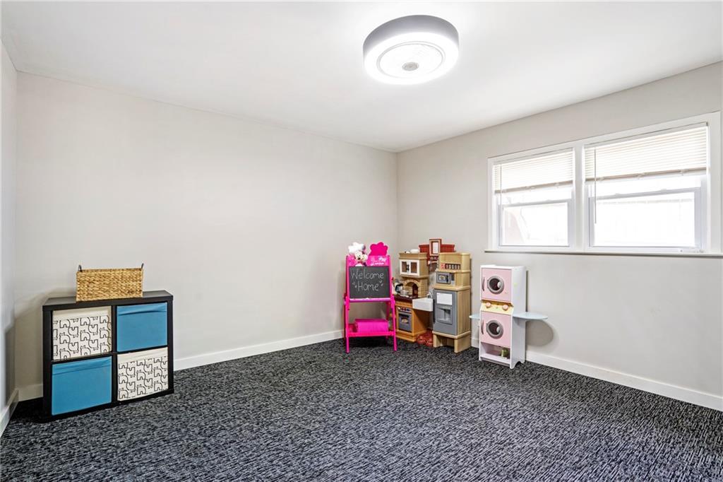 2632 Hawthorne Place NE