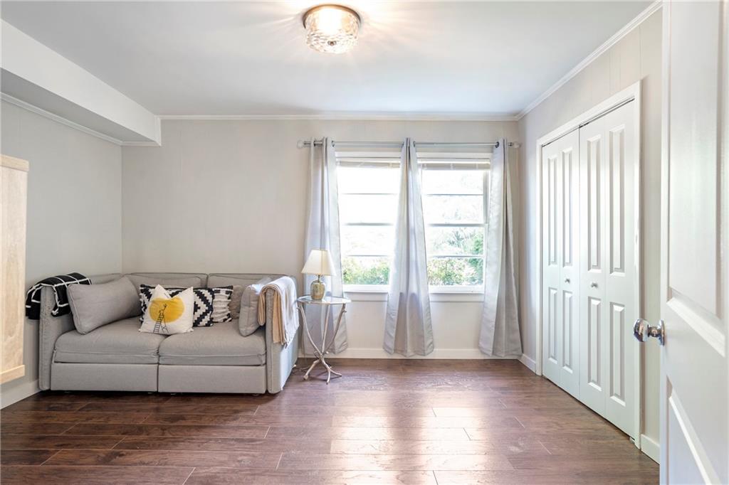 2632 Hawthorne Place NE