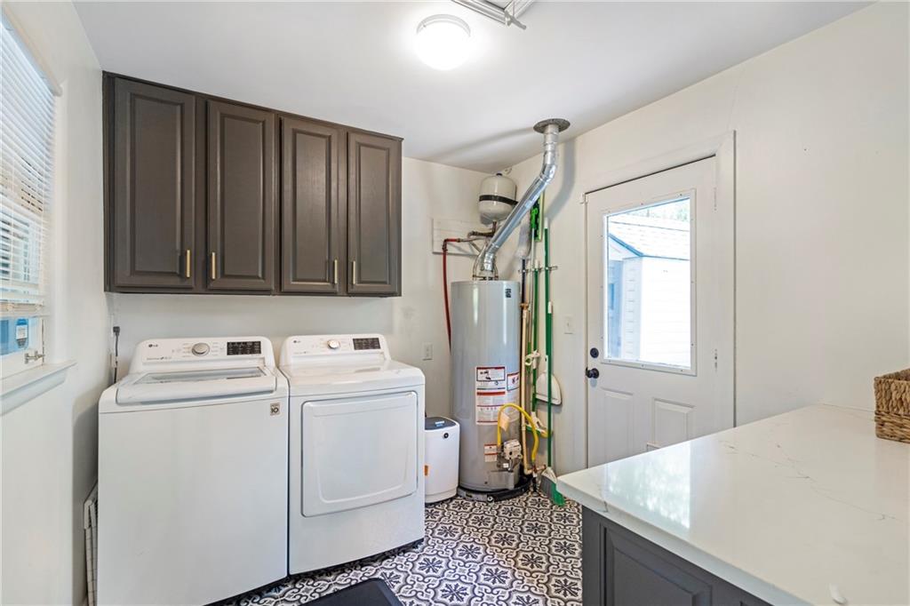 2632 Hawthorne Place NE