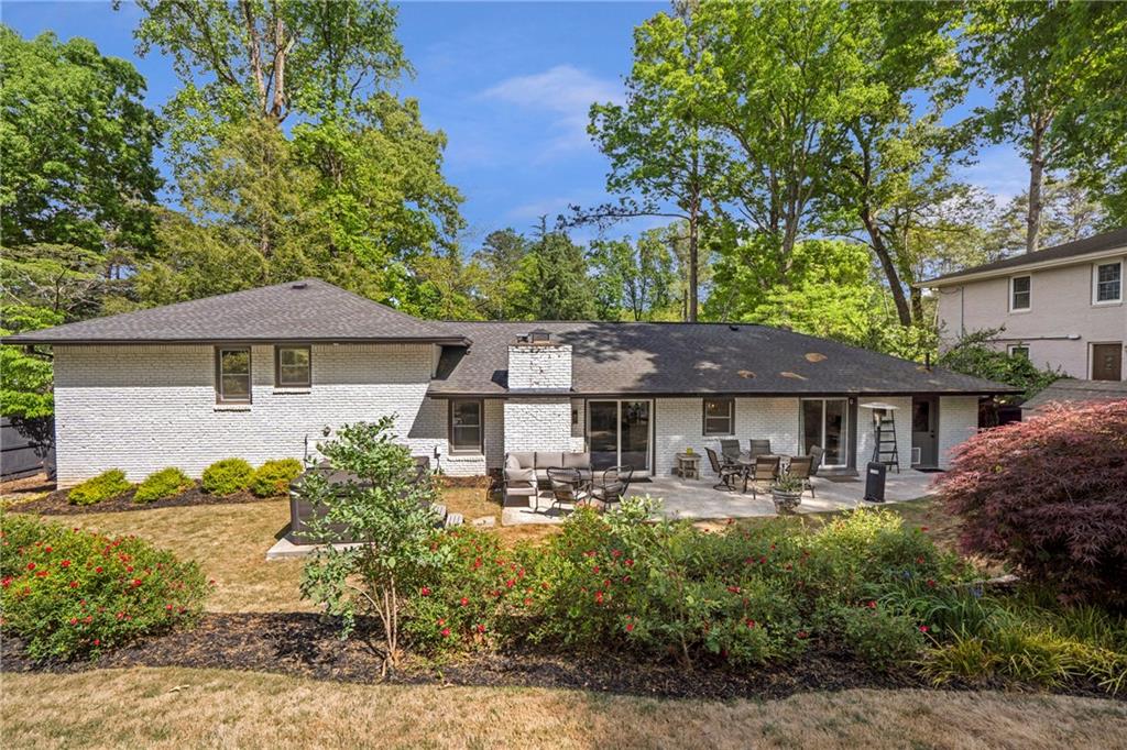 2632 Hawthorne Place NE