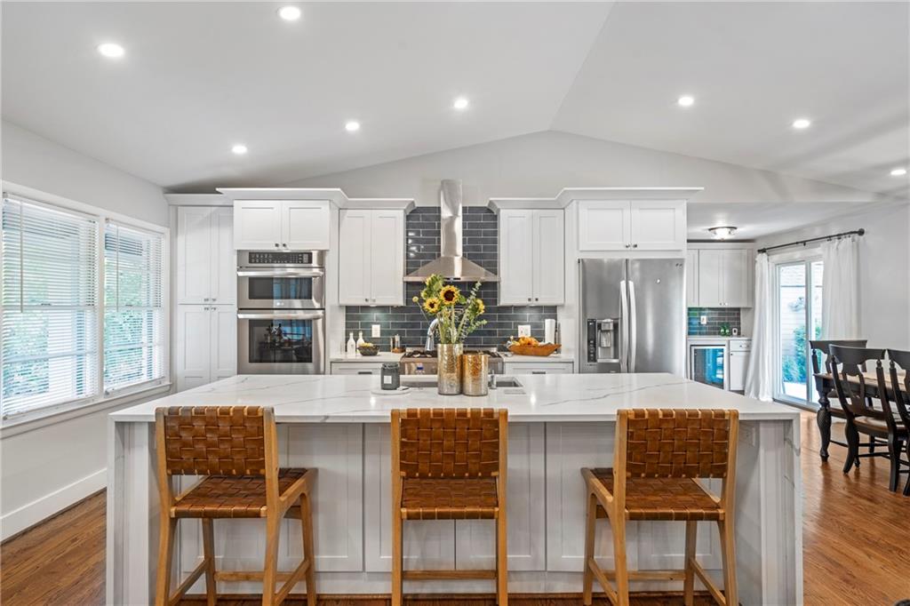 2632 Hawthorne Place NE