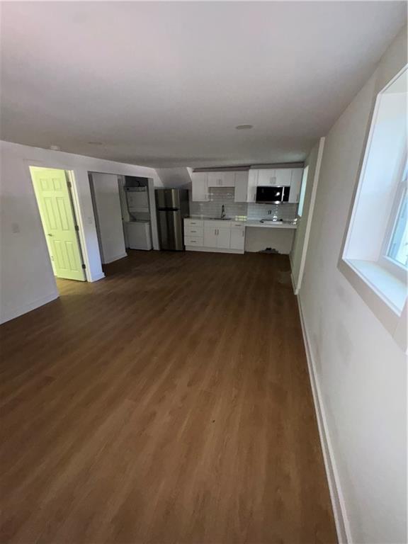 6632 Stark Court Unit B (lower)