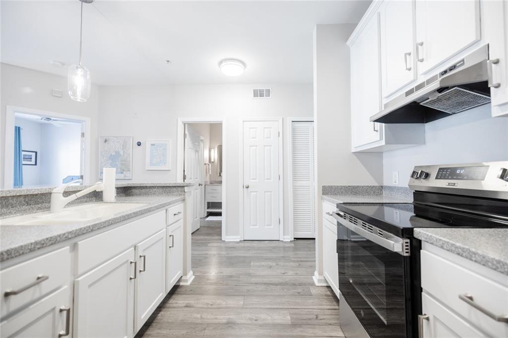 955 Juniper Street NE Unit 2315