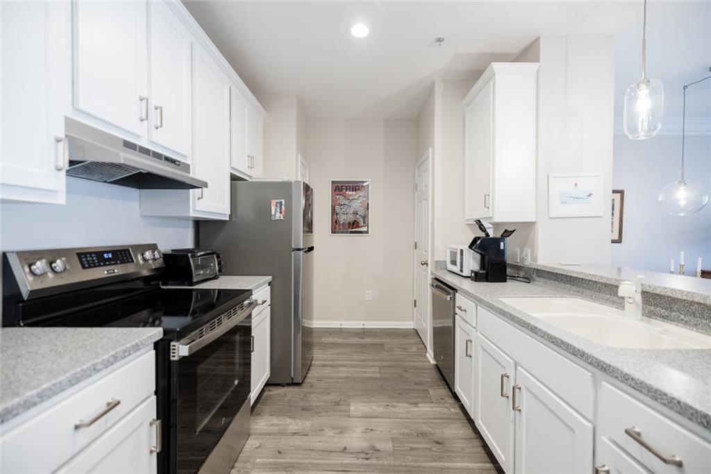 955 Juniper Street NE Unit 2315