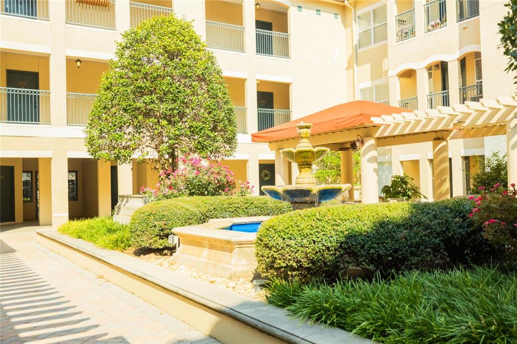 955 Juniper Street NE Unit 2315