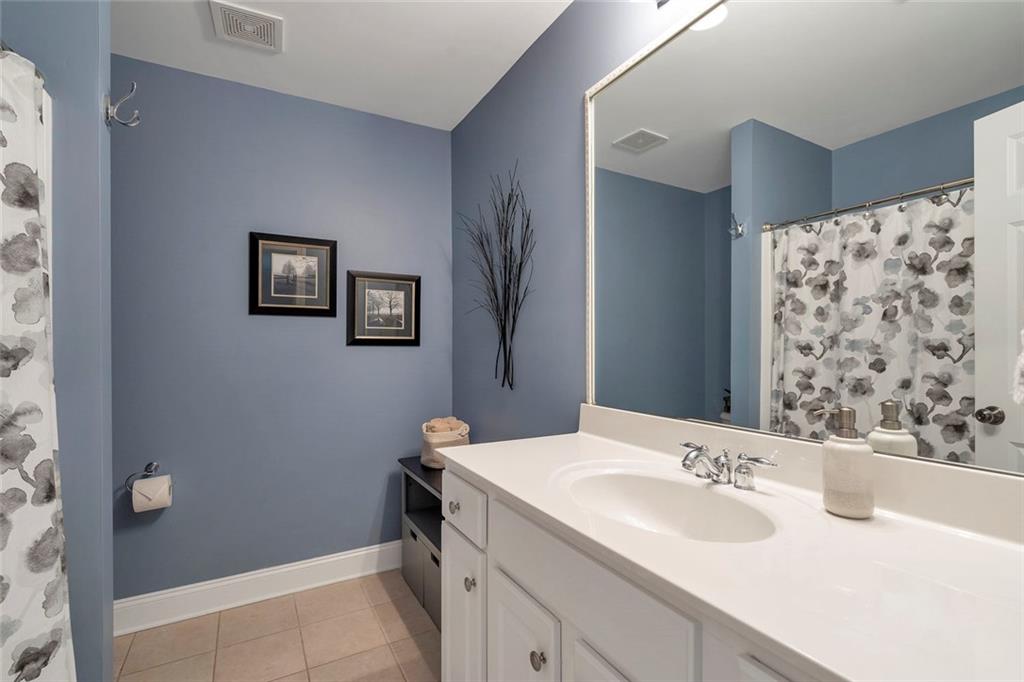 3344 Chestnut Woods Circle