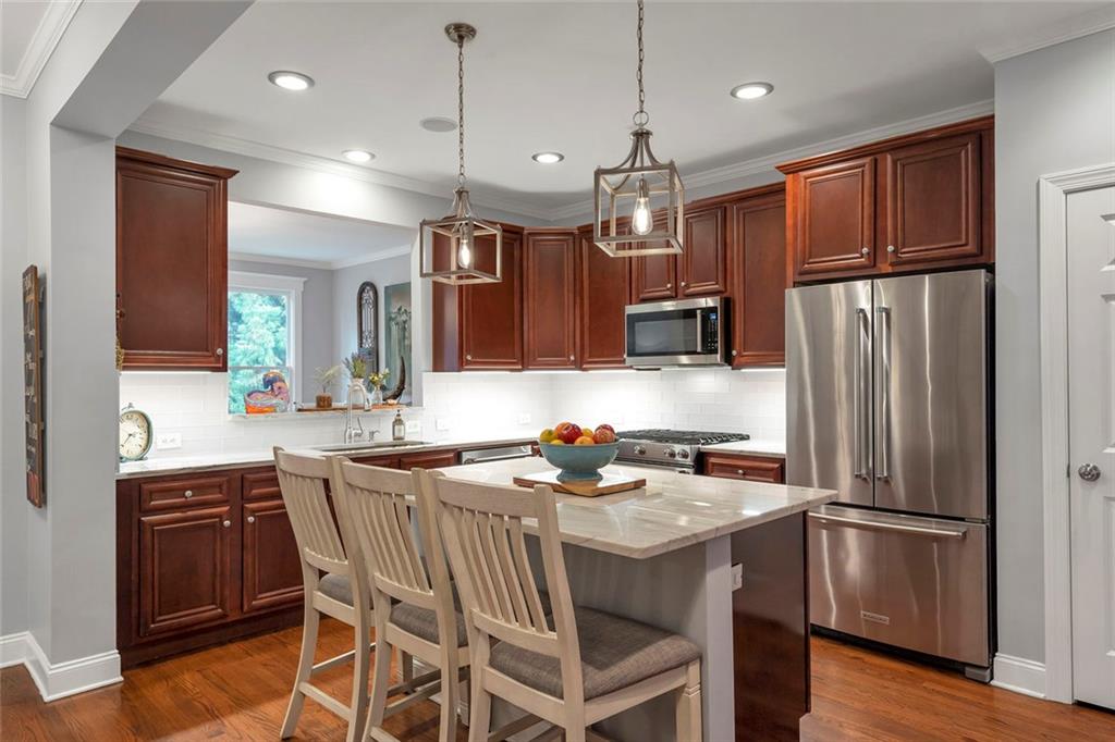 3344 Chestnut Woods Circle