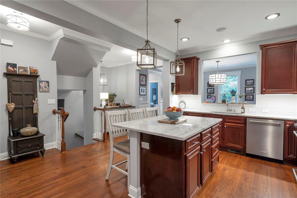 3344 Chestnut Woods Circle