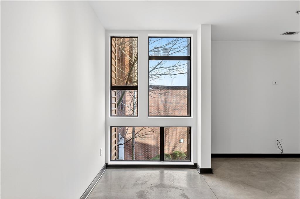 972 DEKALB Avenue NE Unit 202