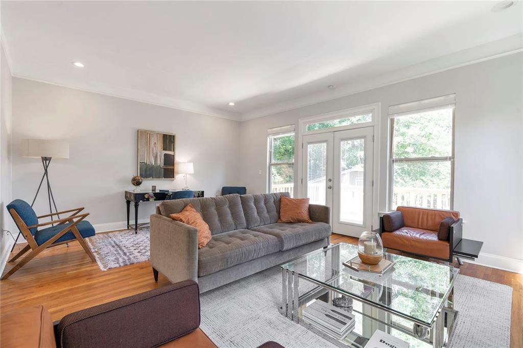 967 Victory Drive SW