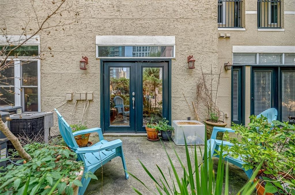 955 JUNIPER Street NE Unit 4027