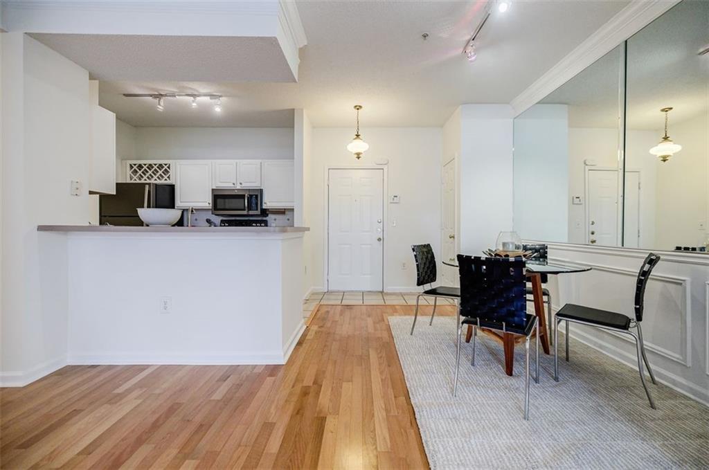 955 JUNIPER Street NE Unit 4027