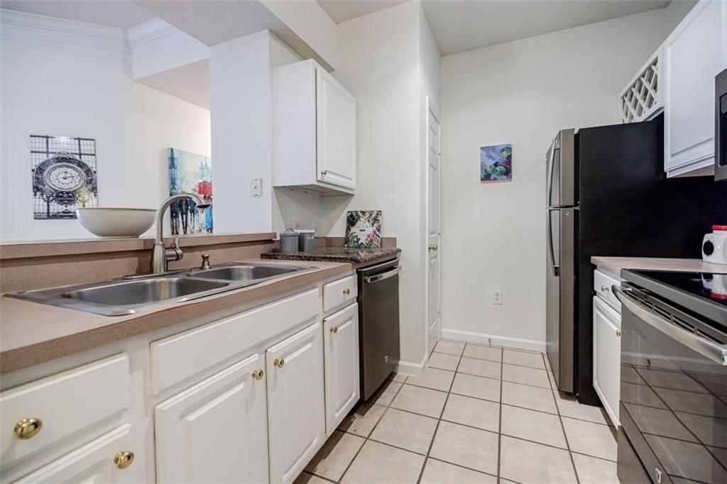 955 JUNIPER Street NE Unit 4027
