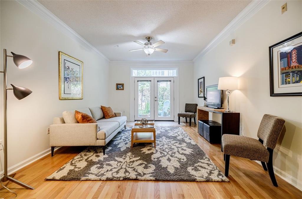 955 JUNIPER Street NE Unit 4027