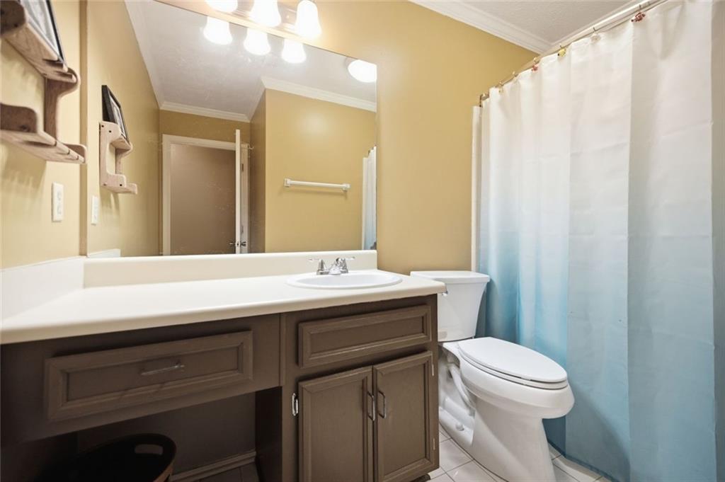 402 Olde Mill Lane Unit 402