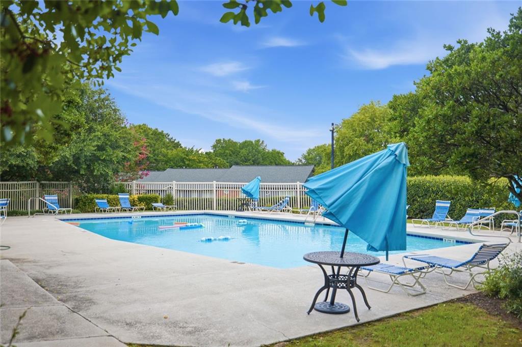 402 Olde Mill Lane Unit 402