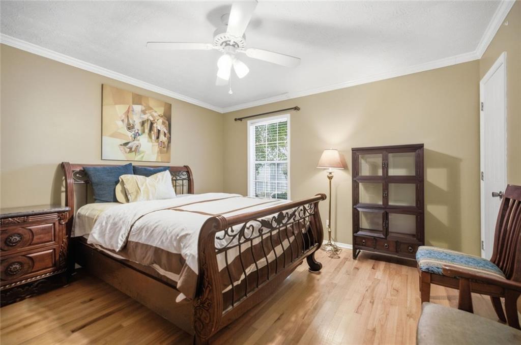 402 Olde Mill Lane Unit 402