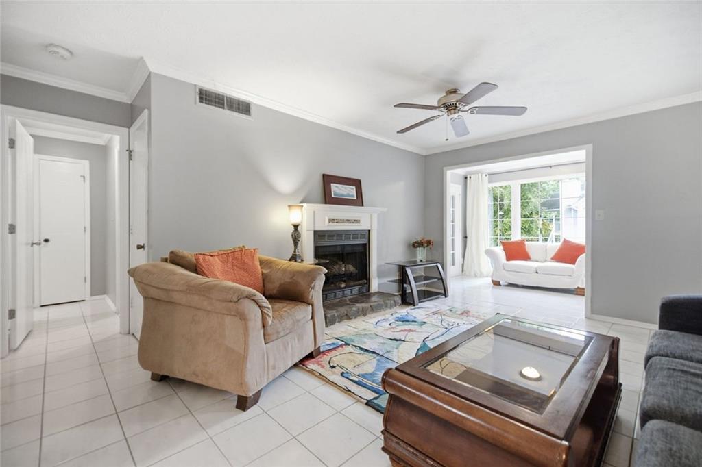 402 Olde Mill Lane Unit 402