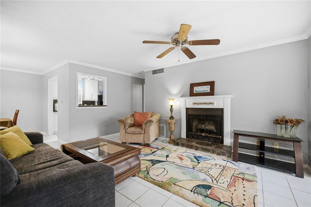 402 Olde Mill Lane Unit 402