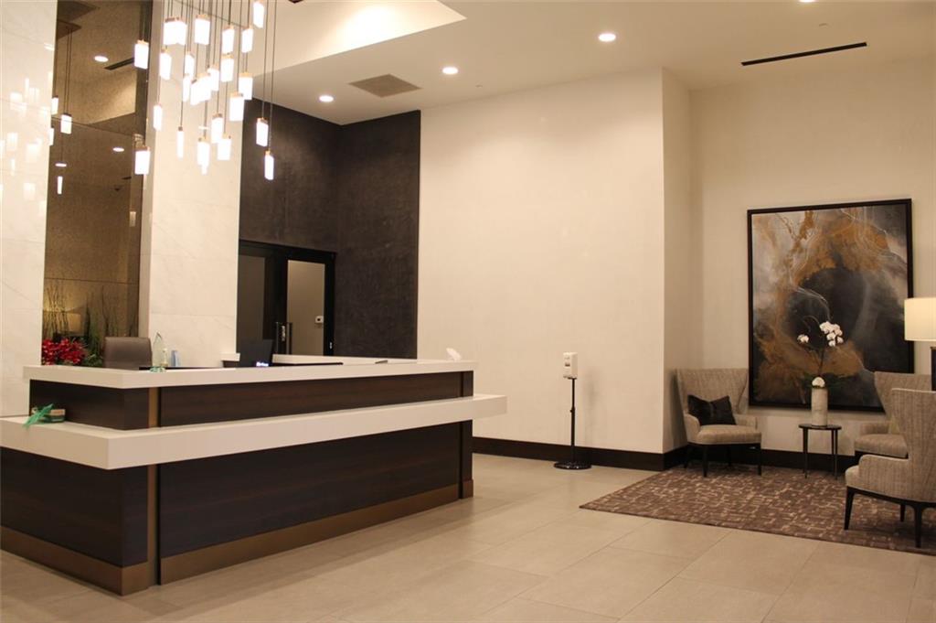 855 PEACHTREE Street NE Unit 3201