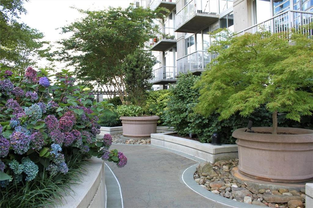 855 PEACHTREE Street NE Unit 3201