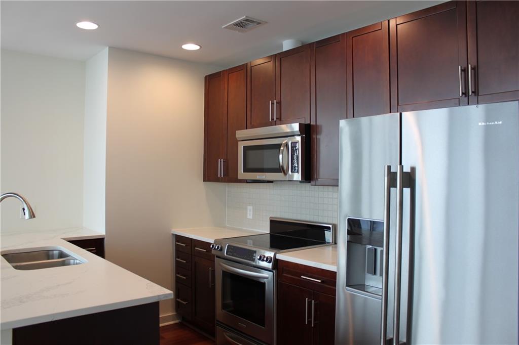 855 PEACHTREE Street NE Unit 3201