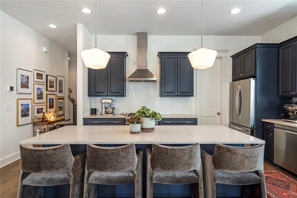 822 Grove Bend