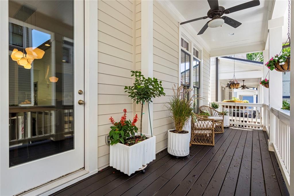 822 Grove Bend