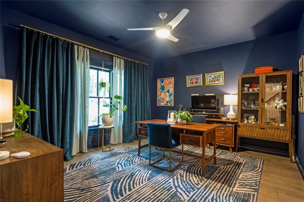 822 Grove Bend