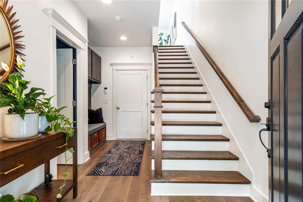 822 Grove Bend