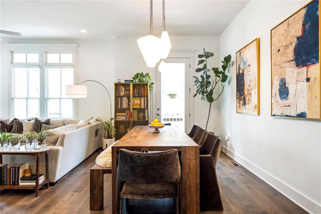 822 Grove Bend