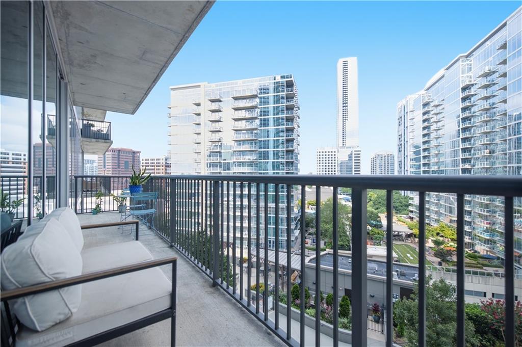 1080 Peachtree Street NE Unit 1212