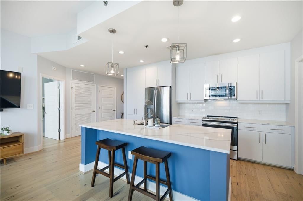 1080 Peachtree Street NE Unit 1212