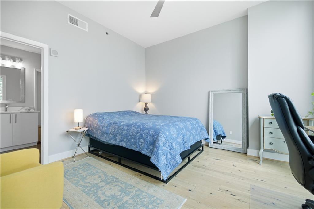 1080 Peachtree Street NE Unit 1212