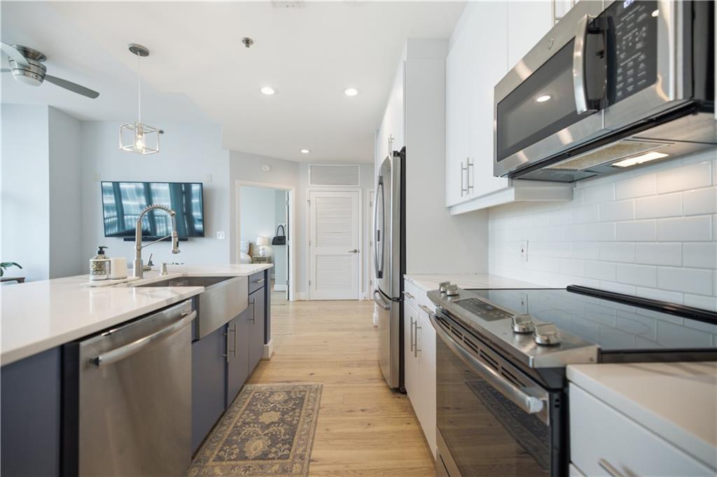 1080 Peachtree Street NE Unit 1212