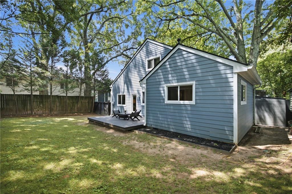 505 Oakdale Road NE