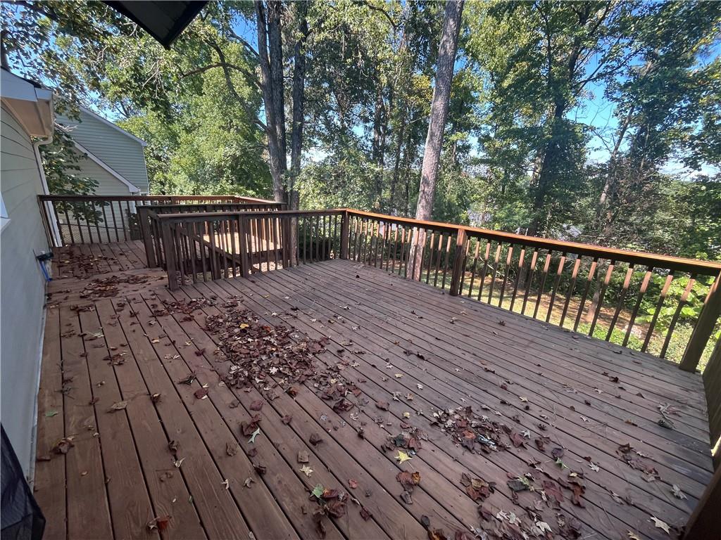 382 Charleston Lane