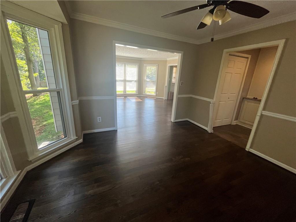 382 Charleston Lane