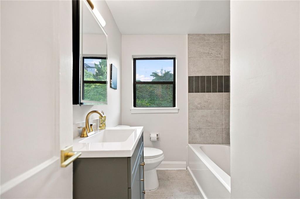 692 Argonne Avenue NE Unit 2