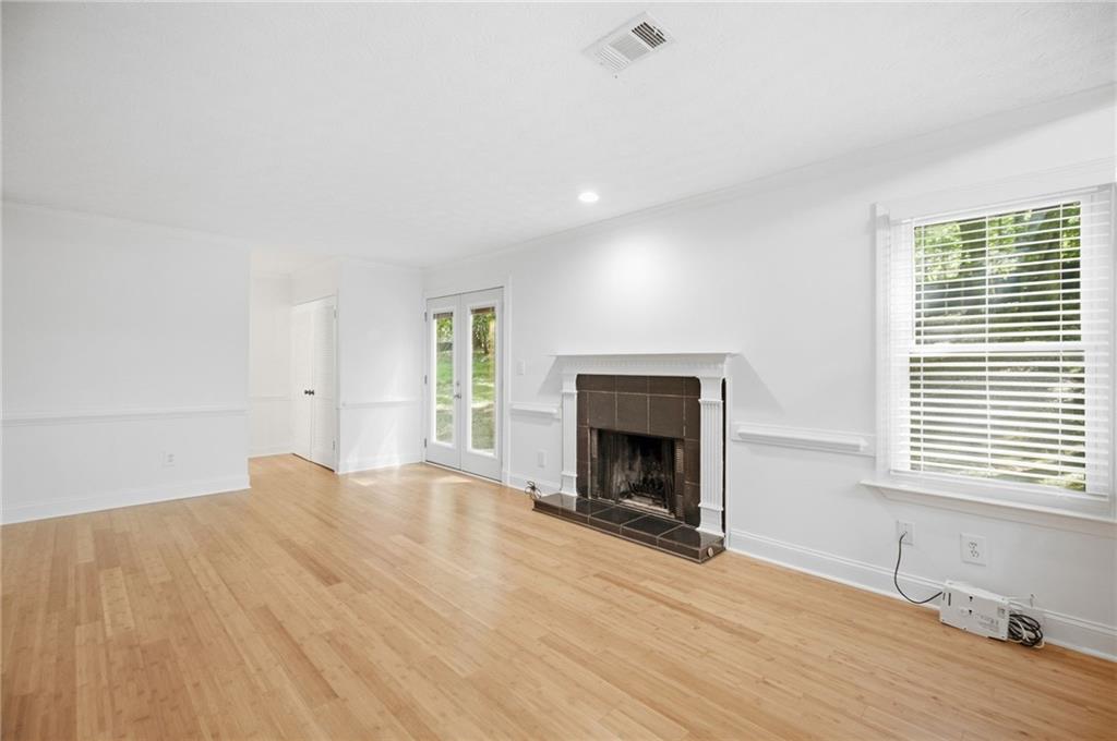 3863 Everett Court