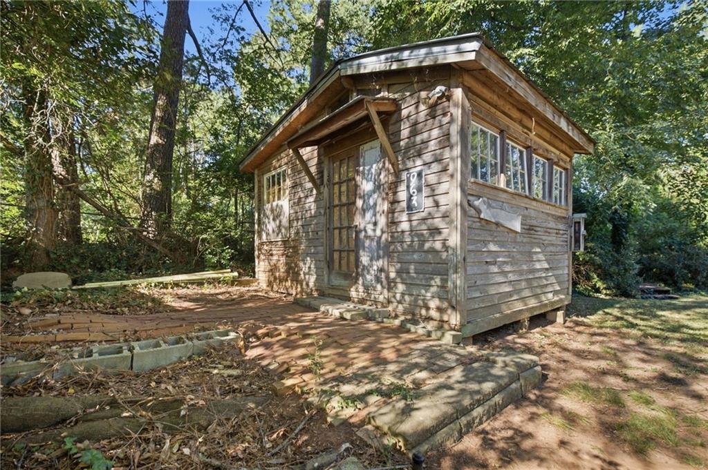 963 South Columbia Drive