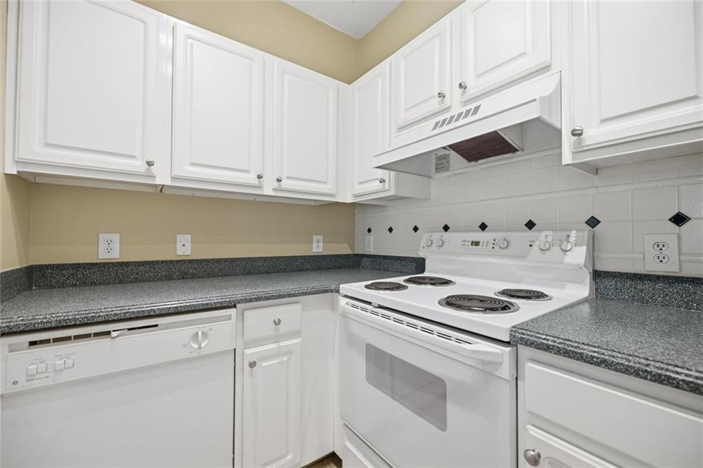 955 Juniper Street NE Unit 1312