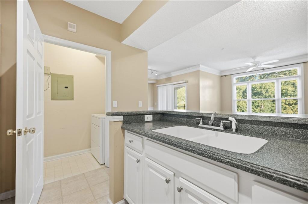 955 Juniper Street NE Unit 1312